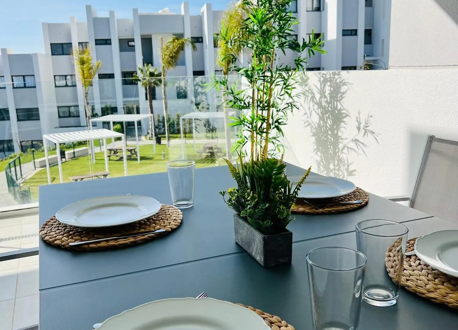 Apartamento Logement Moderne Et Cosy Avec Piscine, Jacuzzi, Salle De Sport Et Billard Estepona