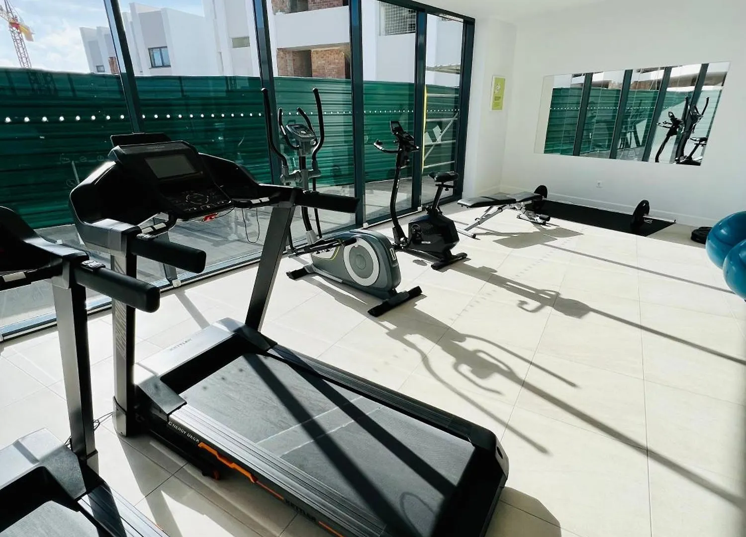 Apartamento Logement Moderne Et Cosy Avec Piscine, Jacuzzi, Salle De Sport Et Billard Estepona
